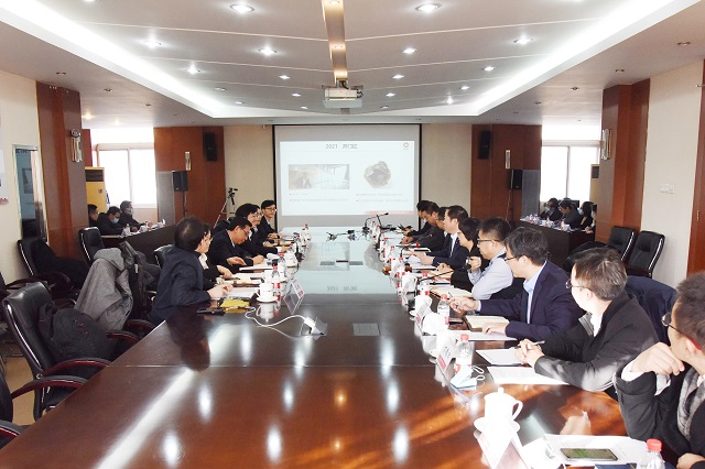 6374733491181031999270110