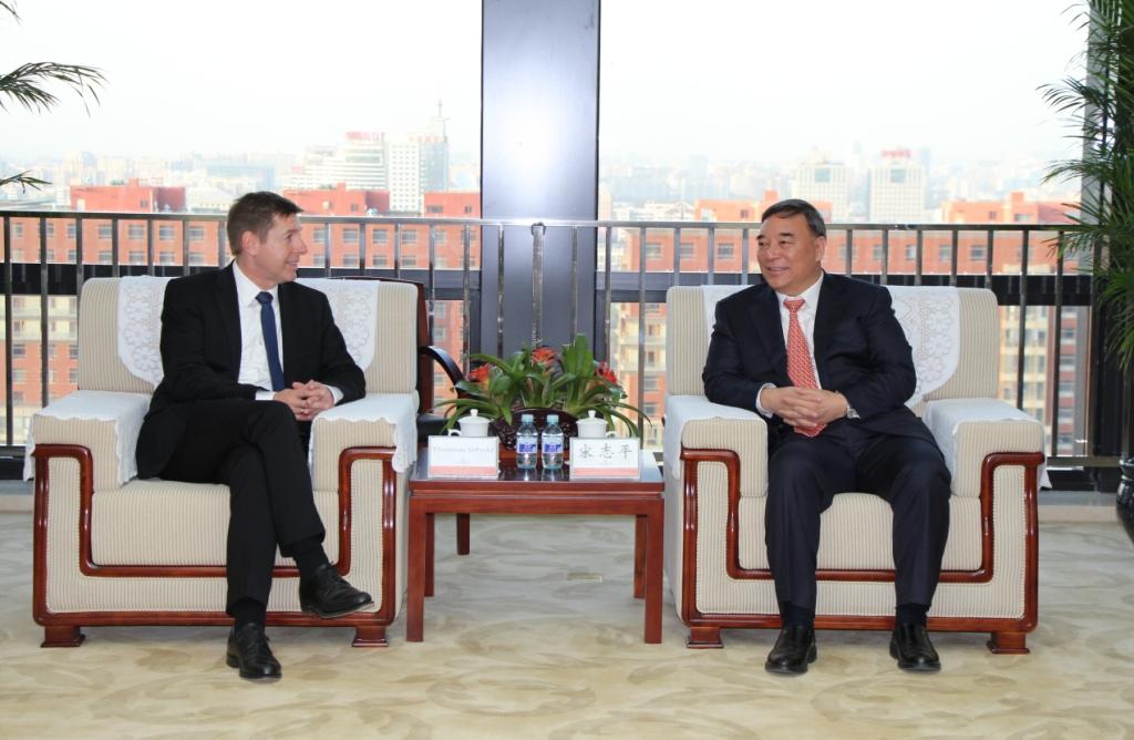 EMC易倍(中国区)体育官方网站