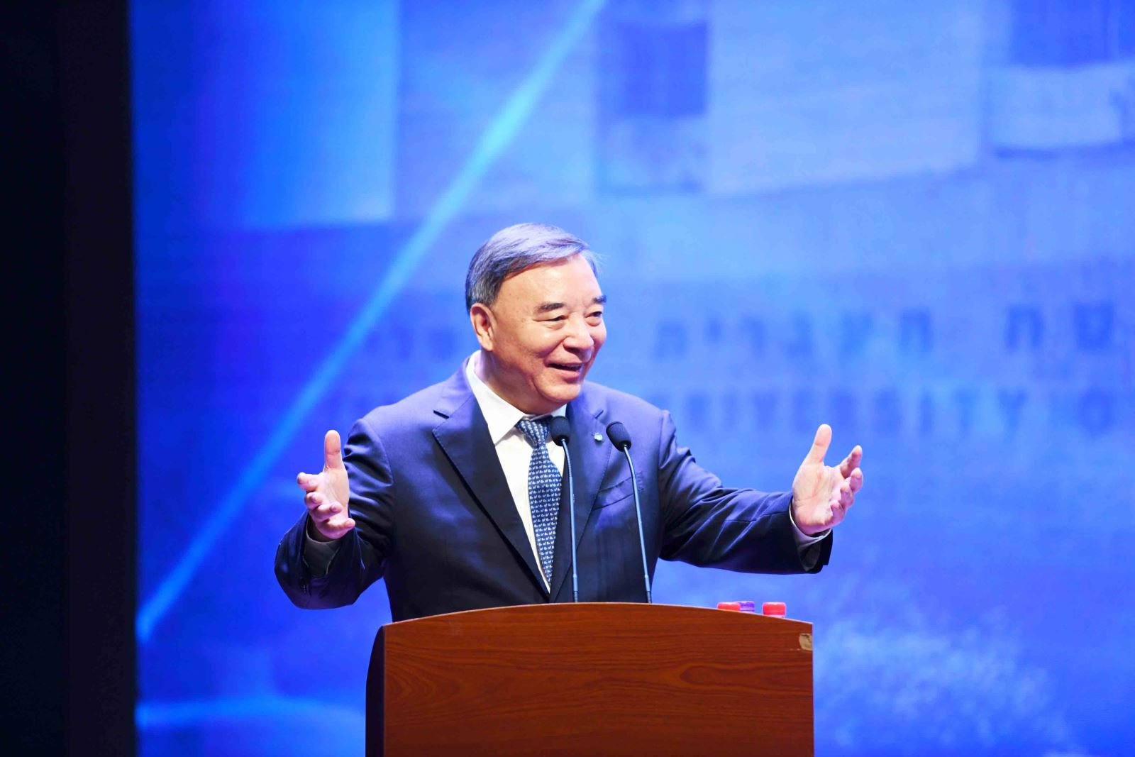 EMC易倍(中国区)体育官方网站