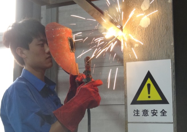 EMC易倍(中国区)体育官方网站