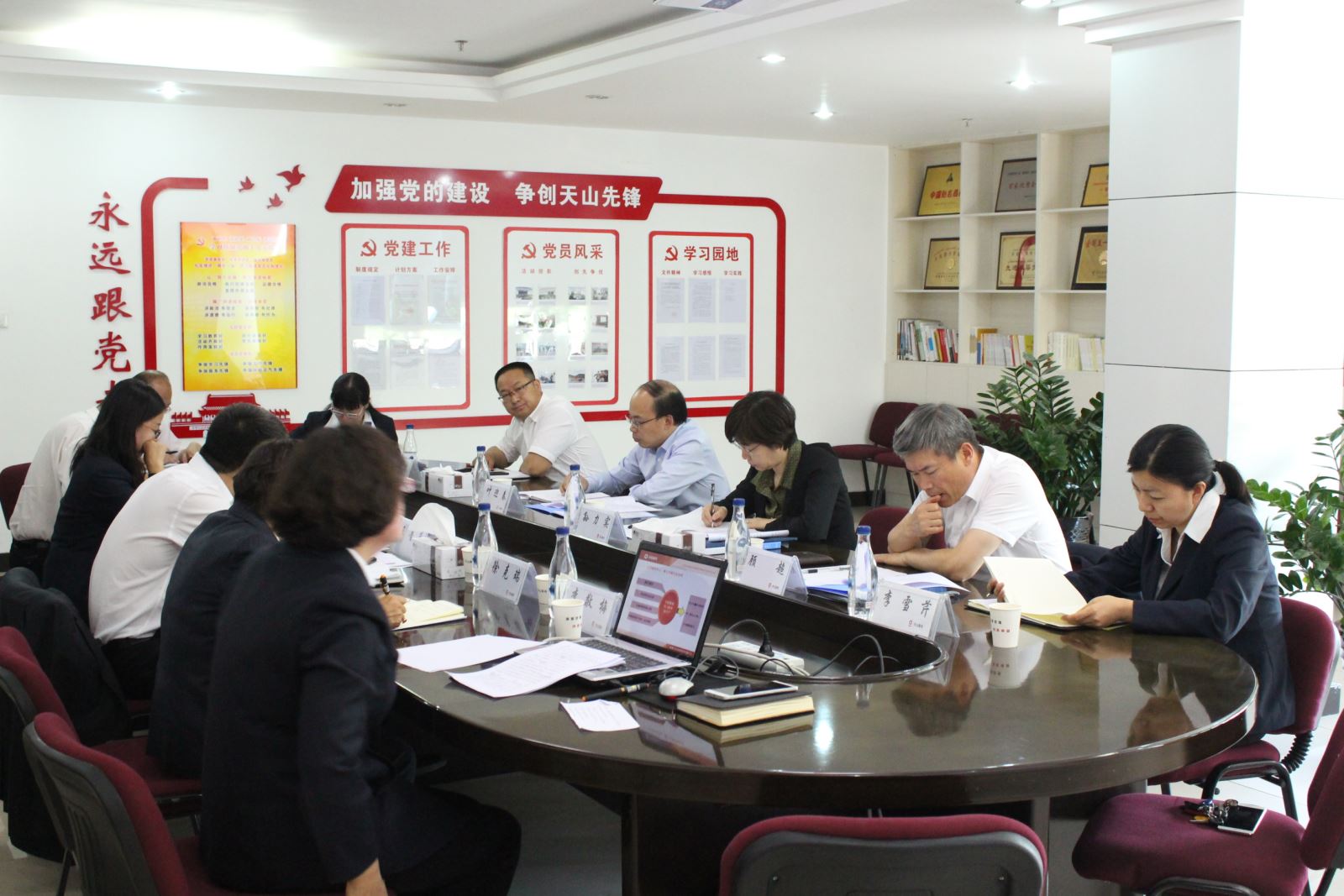 EMC易倍(中国区)体育官方网站