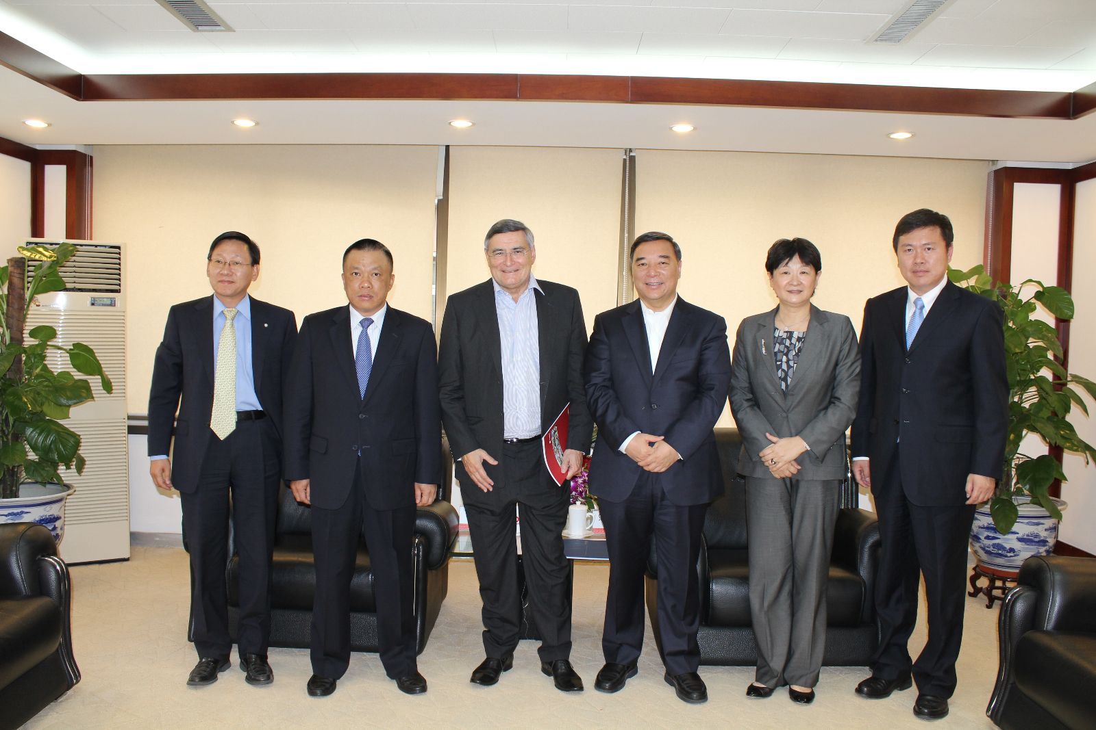 EMC易倍(中国区)体育官方网站