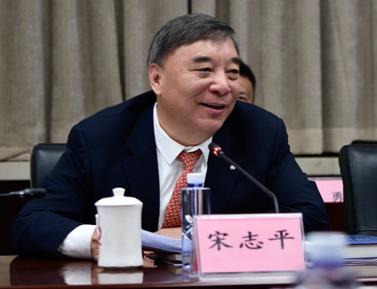 EMC易倍(中国区)体育官方网站